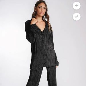 NWOT Silk and Salt black plisse set - pants and shirt - size M
